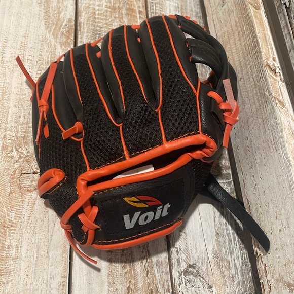 Kids Orange and Black 10 inch baseball mitt by Voit - Picture 2 of 4